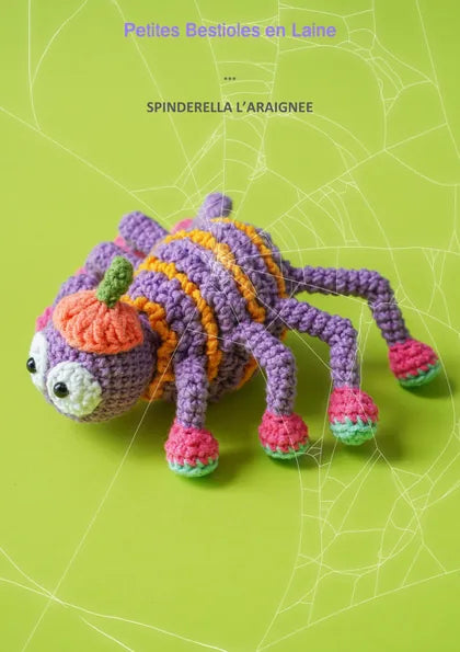 Couverture du recueil Petites Bestioles en Laine